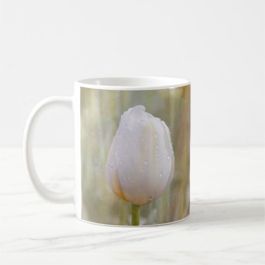 Single White Tulip Blossom met druppeltjes Foto Koffiemok (Links)