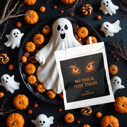 Sinister Glowing Orange Eyes Halloween Bedankzakje