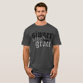 sinner gered door genaasappeldrok t var hether t-shirt (Voorkant volledig)