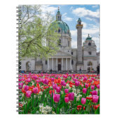 Sint-Charles-kerk in het voorjaar in Wenen, Oosten Notitieboek (Voorkant)