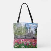 Sint-Charles-kerk in het voorjaar in Wenen, Oosten Tote Bag (Achterkant)