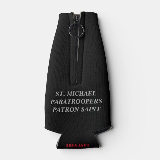 SINT MICHAEL PATROONHEILIGE VAN PARACHUTISTEN FLESJESKOELER (Achterkant)