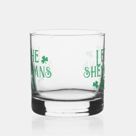 Sint-Patricks dag laat de Shenanigans Iers beginne Whisky Glas (Links)