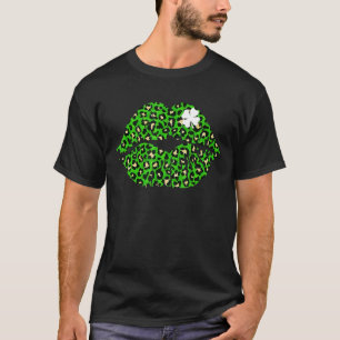 Sint Patrick's Day Green Leopard Lips Kiss me Iris T-shirt