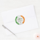 Sint Patrick's Day Irish flag with shamrocks Ronde Sticker (Envelop)