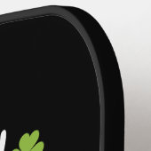 Sint Patrick's Day Shamrock Clover op groen Pickleball Paddle (Links Detail)