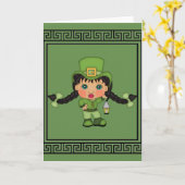 Sint-Patricksdag Meisje Leprechaun Kaart (Gele Bloem)