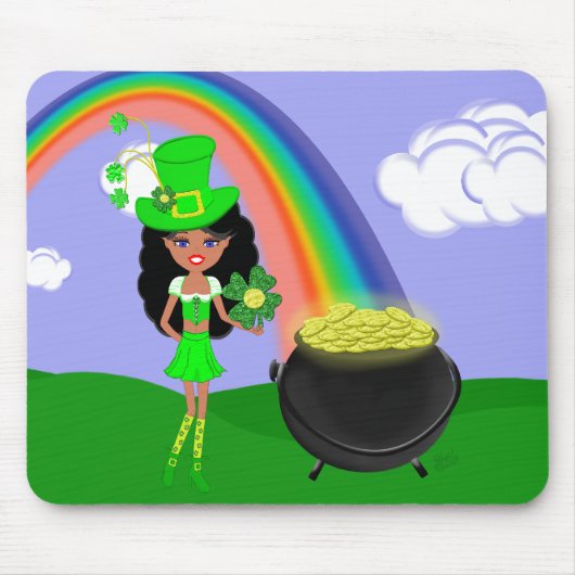 Sint Pat's Day Brunette Girl Leprechaun met Regenb Muismat (Voorkant)