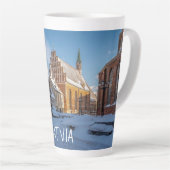 Sint-Peter kerk in de winter in Riga, Letland Latte Mok (Rechterhoek)