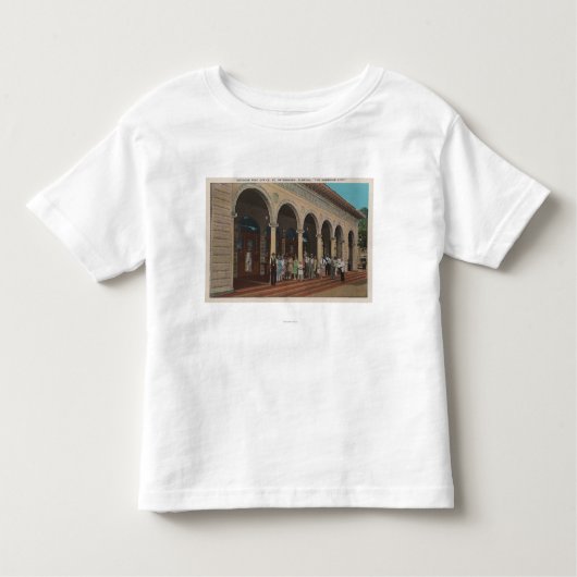Sint-Petersburg, FL — Uitzicht aan de buitenkant v Kinder Shirts (Voorkant)