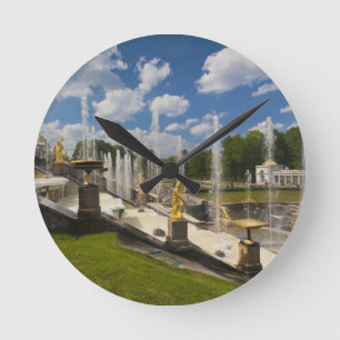 Sint-Petersburg, Grote Cascade-fonteinen Ronde Klok