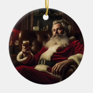 Sinterklaas geniet van een feestelijke Drink Keramisch Ornament