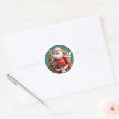 Sinterklaas houdt Cadeau met konijnen Ronde Sticker (Envelop)