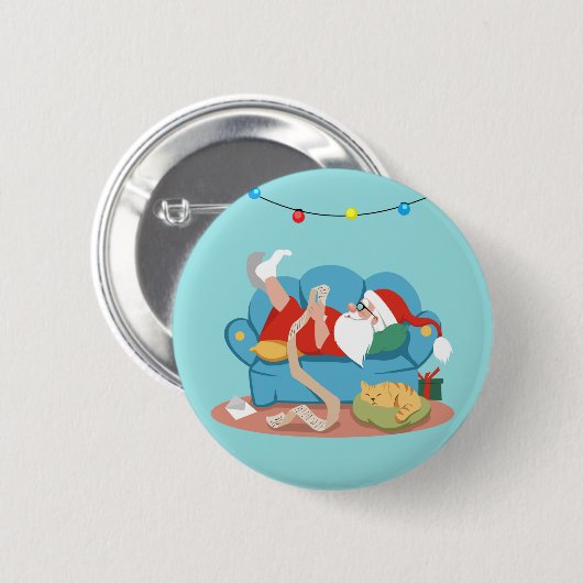 Sinterklaas op de bank in pyjama ronde button 5,7 cm (Voorkant /achterkant)