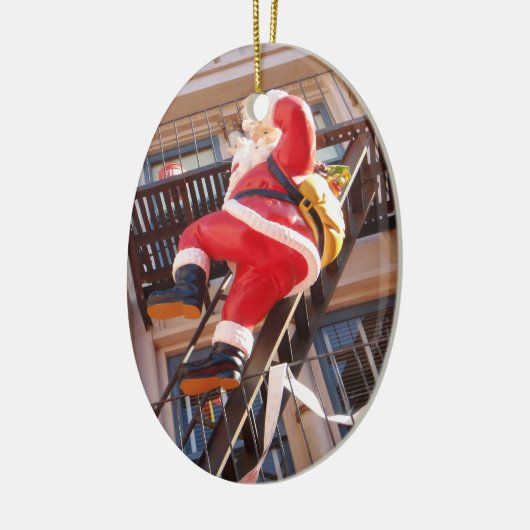 Sinterklaas op de brandtrap keramisch ornament (Links)