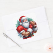 Sinterklaas poseert vol vertrouwen met een Footbal Vierkante Sticker (Envelop)