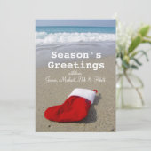 Sinterklaas sok liggend op prachtig strand feestdagenkaart (Staand voorkant)