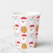 Sintermelk en koekjes met roze achtergrond papieren bekers (Links)