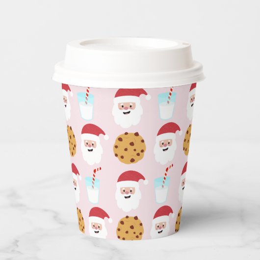 Sintermelk en koekjes met roze achtergrondpapier papieren bekers (Voorkant)