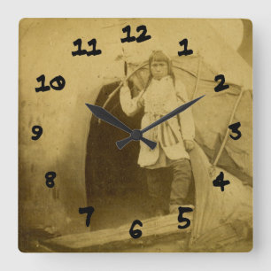 Sioux Hunter met Bow door T-shirt Pee Vierkante Klok