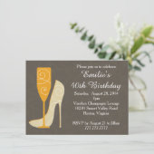 Sip in Style Wine Champagne Birthday-uitnodigingen Kaart (Staand voorkant)