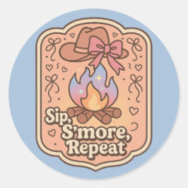 Sip, S'more, Repeat - Retro Camp Badge Ronde Sticker