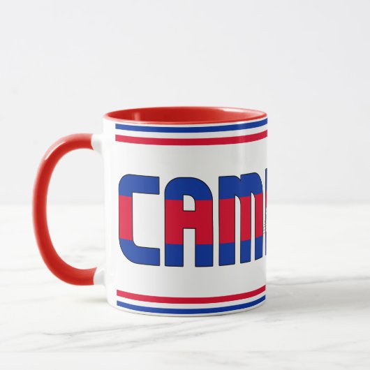 Sippin' met Cambodja Patriottische Koffie Mok (Links)