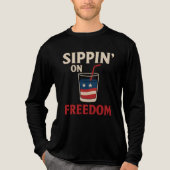 Sippin’ on Freedom – Patriotic 4th of July T-Shirt (Voorkant volledig)