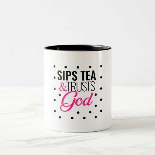 "Sips tea & trusts God" Inspirerend KoffieMok Tweekleurige Koffiemok (Center)