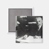 Sir Edward Elgar werkt aan één orkest Magneet (Voorkant / Achterkant)