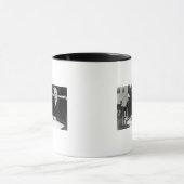 Sir Edward Elgar werkt aan één orkest Mok (Midden)