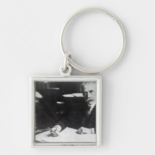 Sir Edward Elgar werkt aan één orkest Sleutelhanger