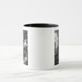 Sir Francis Dashwood vervolgt Venus Mok (Midden)