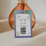 SIREN Zeemeermin Ocean Koop de Bride een Code van  Badge<br><div class="desc">Deze bachelorette koopt de bruid met een drink QR-badge met een zeemeermin geïnspireerde achtergrond met zeesleepstaarten en zeeschalen. Verwissel de QR-code eenvoudig met Venmo, CashApp of een andere betalingsservice. Deze kaarten zijn zo leuk voor een vrijgezellenweekend! Om QR-CODE toe te voegen: 1.Verkrijg je qr-code van je venmo-account of een andere...</div>