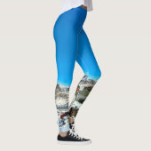 Sisimiut Groenland Clear Blue Sky Kleurrijke Huize Leggings (Rechts)