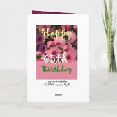 SISTER - 65e verjaardag met roze Daisy Flowers Kaart (Achterkant)