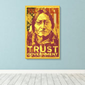 Sitting Bull Stretched Canvas Print (Insitu (Houten vloer))