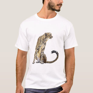 Sitting cheetah t-shirt