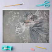 Sitting  Elegant Woman Portret Floral Fan Tissuepapier (Craft)