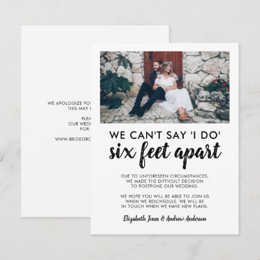 Six Feet Apart Uitgesteld Wijzigingsdatum Foto Bru Aankondiging (Voorkant / Achterkant)