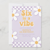 Six is een Vibe Retro Check Lila Madeliefje Kaart (Voorkant)