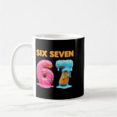 Six Seven 67 Nummer Meme Ijsje Drip Gen Alpha Koffiemok (Links)