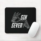Six Seven 6 7 Meme Funny Skeleton Hands Sign Hallo Muismat (Met muis)