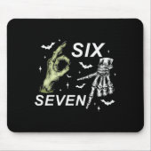 Six Seven 6 7 Meme Funny Witch Skeleton Hands Hall Muismat (Voorkant)