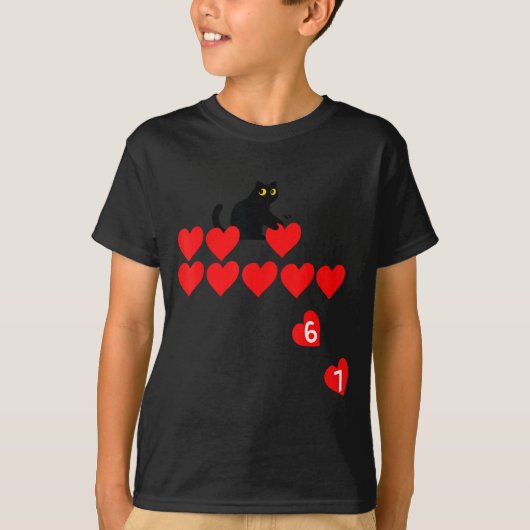 Six Seven Black Cat Knocking Off Hearts Funny 67 V T-shirt (Voorkant)