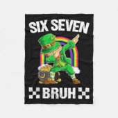 Six Seven Bruh Dabbing Leprechaun St Patricks Day Fleece Deken (Voorkant)