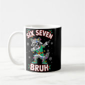 Six Seven Bruh Dabbing Raccoon Funny Christmas 6 7 Koffiemok (Links)