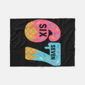 Six Seven Ice Cream Drip Cool Meme 67 Funny Drippi Fleece Deken (Voorkant (Horizontaal))