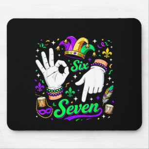 Six Seven Mardi Gras 67 Hand Gebaar Meme _1 Muismat