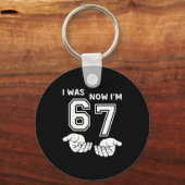 Six Seven Meme 7 Year Old Birthday Shirt Was 6 Now Sleutelhanger (Voorkant)